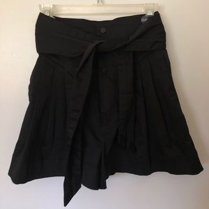 High waisted Zara shorts, black NWOT